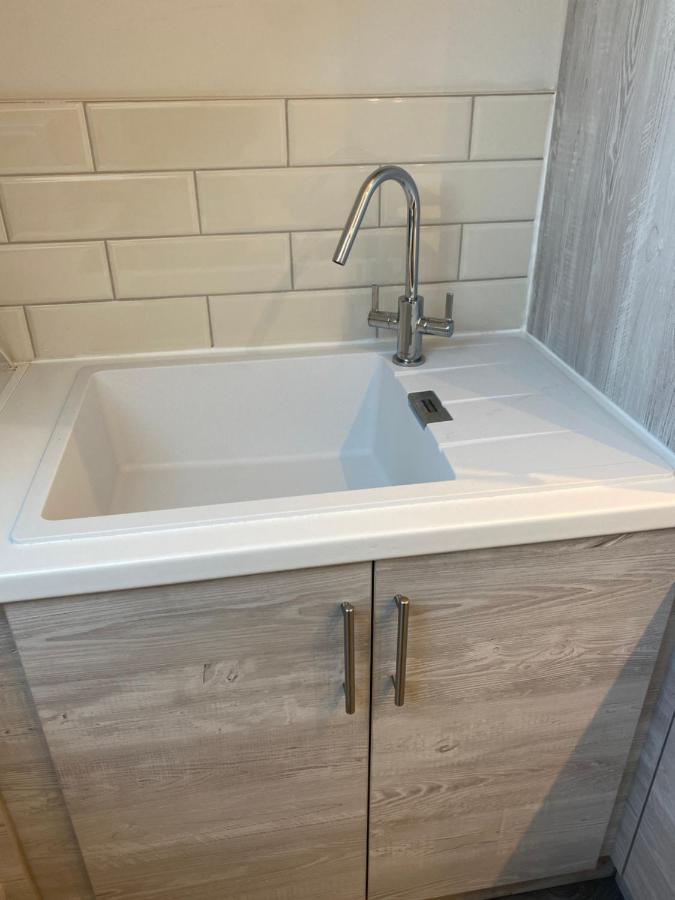 Quiet North London - 2 X Double Bedrooms - Close To Station And 20Mins Central London Totteridge Екстер'єр фото